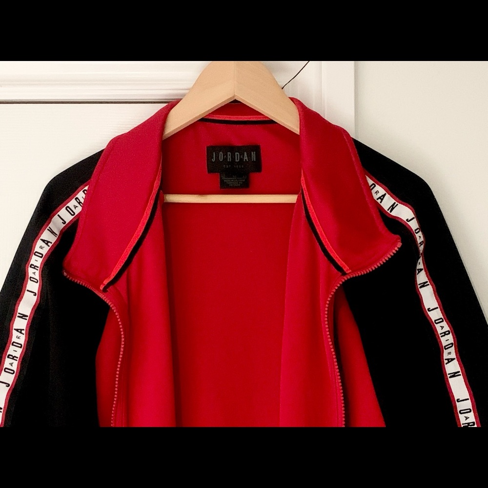 Air Jordan Jacket - Picture 7 of 8